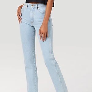 Womans Wrangler Jeans.